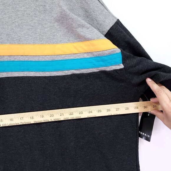 Torrid Everyday Fleece Colorblock Active Hoodie Plus Size 3 3X Sweatshirt New - Picture 4 of 13
